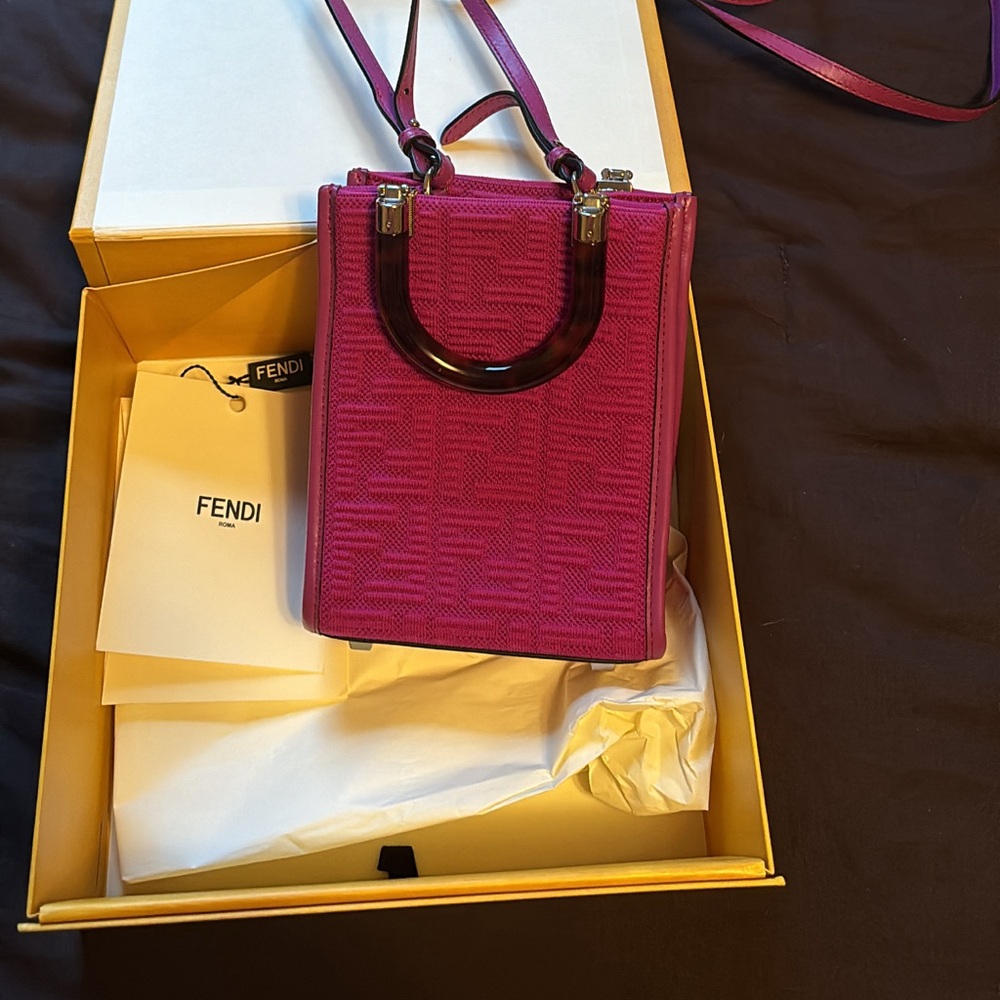 Fendi Small Cross Body Bag!